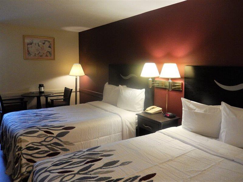 Red Roof Inn Harrisonburg - University Area מראה חיצוני תמונה
