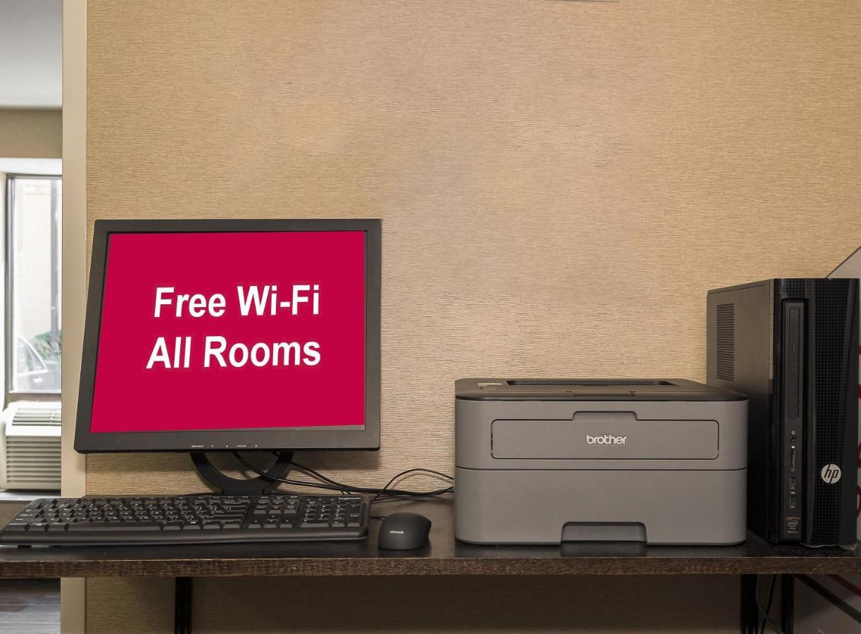 Red Roof Inn Harrisonburg - University Area מראה חיצוני תמונה