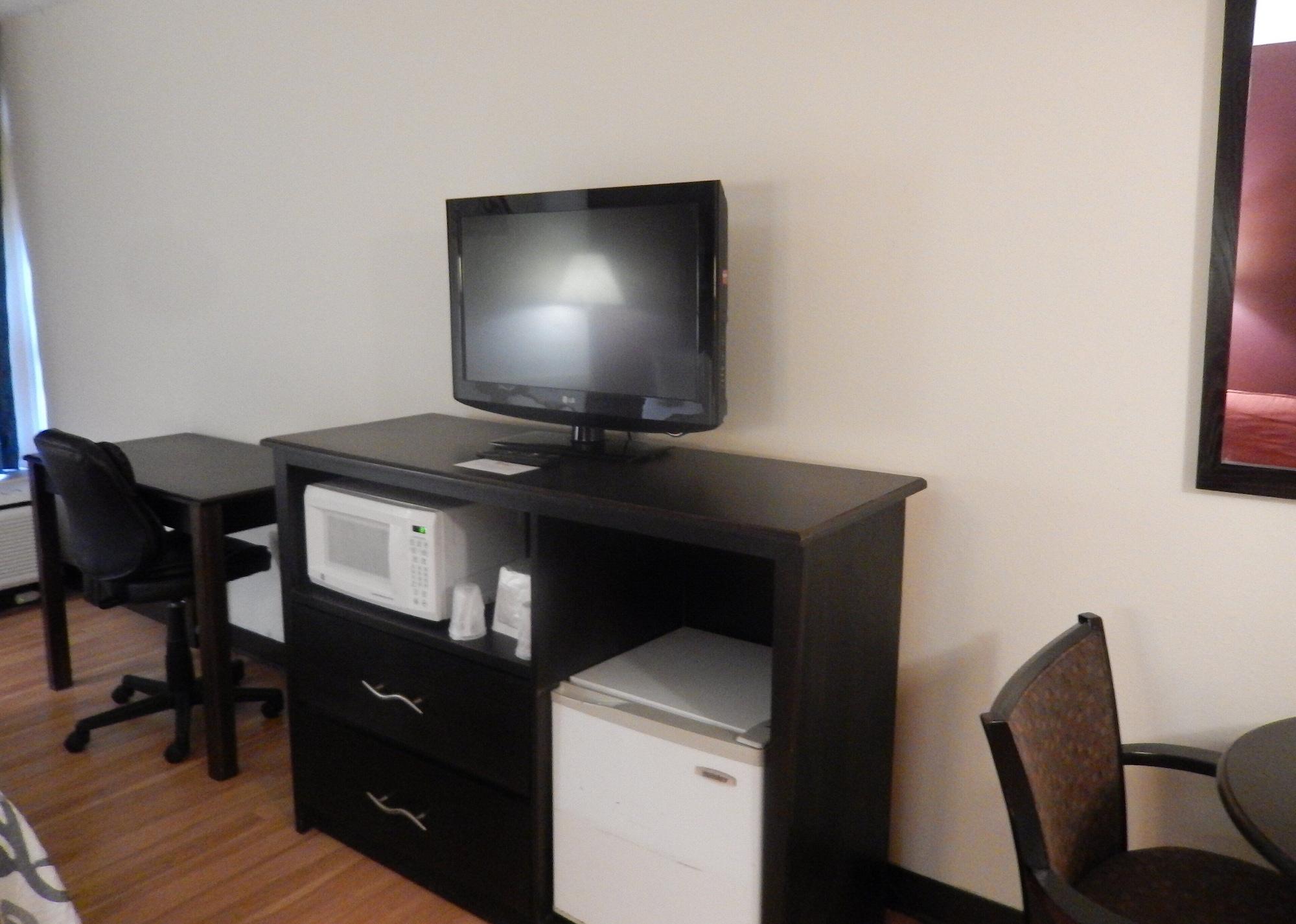 Red Roof Inn Harrisonburg - University Area מראה חיצוני תמונה