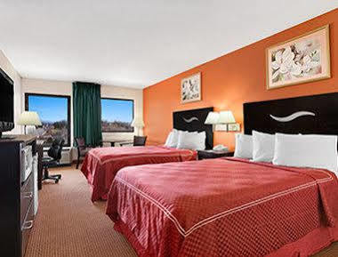 Red Roof Inn Harrisonburg - University Area מראה חיצוני תמונה